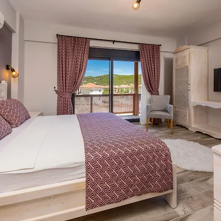 W Pool And Garden 10 Min To In كاس