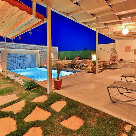 W Pool And Garden 10 Min To In فيلة *